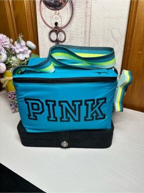Victoria's Secret PINK Teal Blue Crossbody Lunch Bag with Multicolor Strap